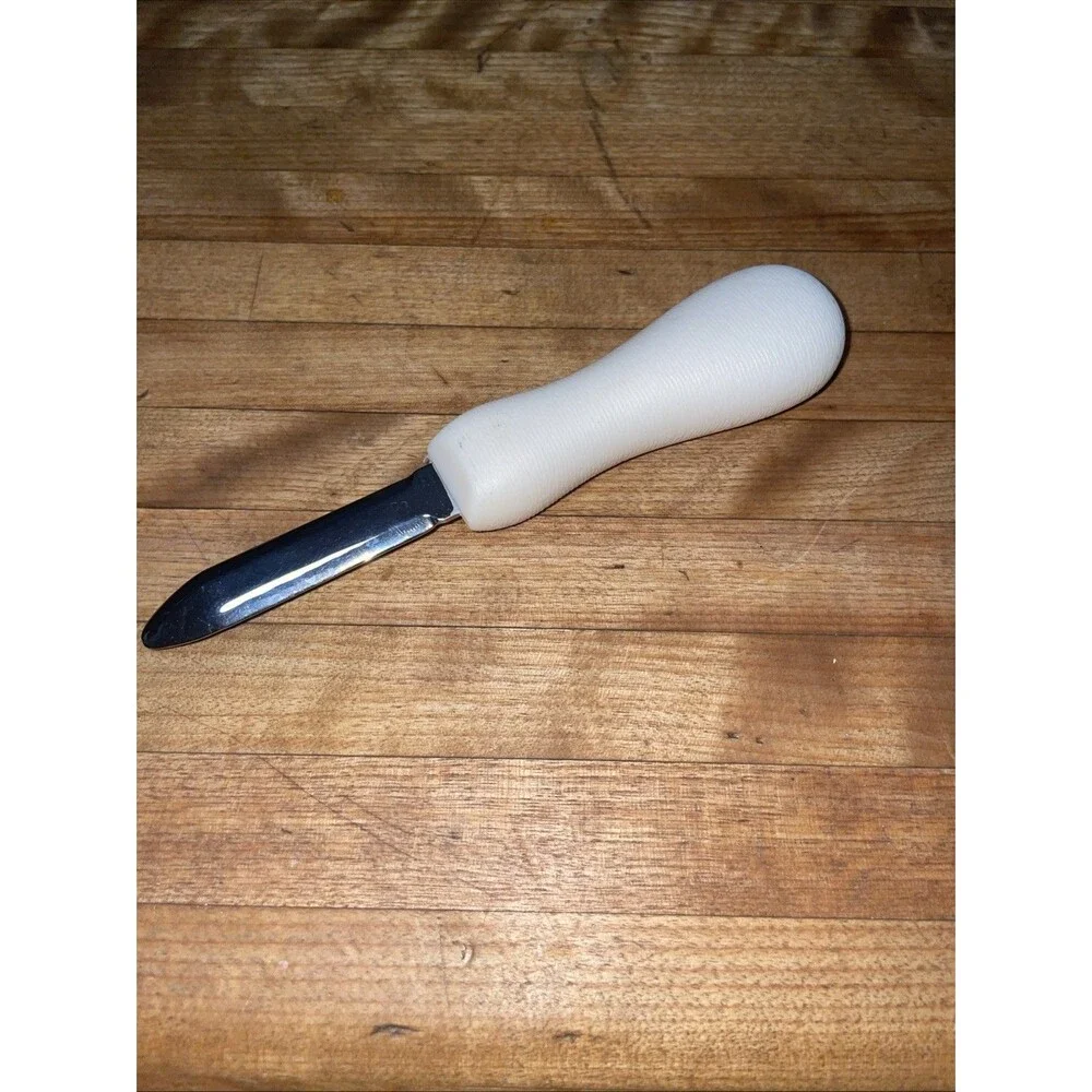 Oyster Shucking Steel Bladed Knife